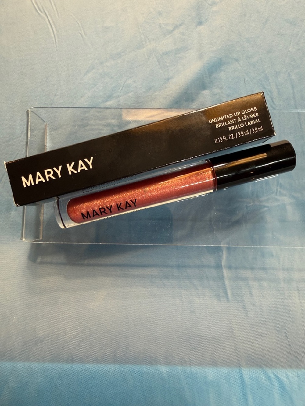Mary Kay Unlimited Lip Gloss — Fancy Nancy Rose Shimmer